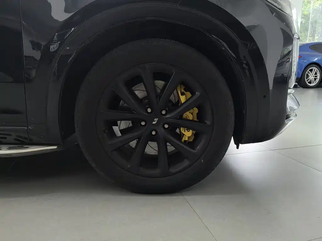 Li Auto Li ONE — миниатюра 6