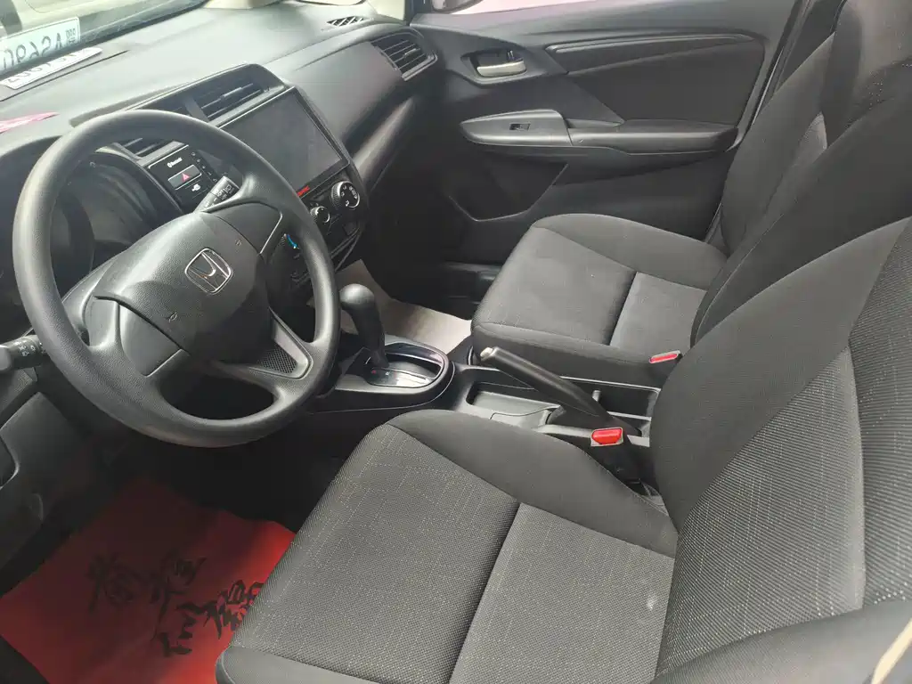 Honda Fit — миниатюра 4