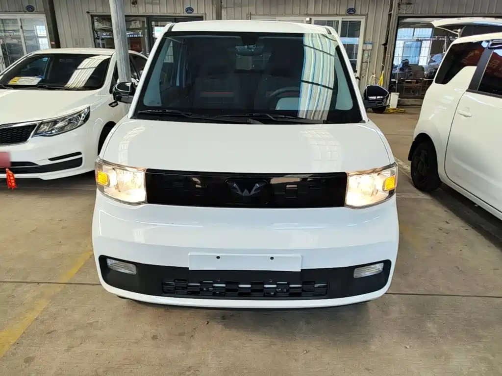 Wuling MINIEV — миниатюра 3