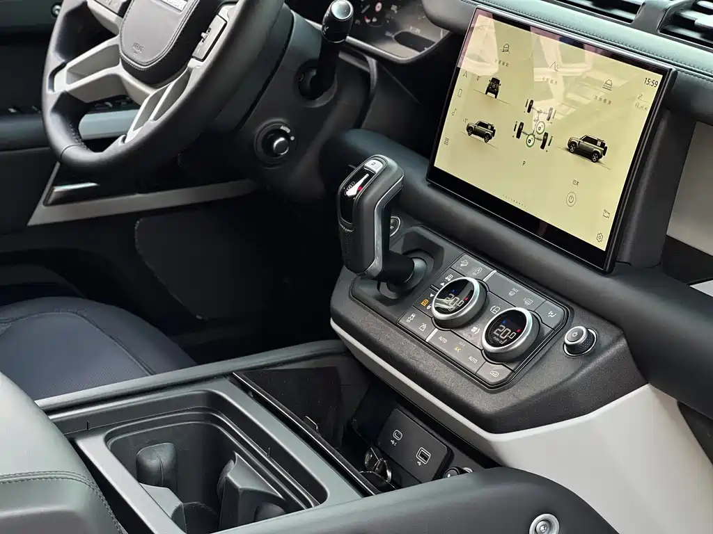Land Rover Defender — миниатюра 13