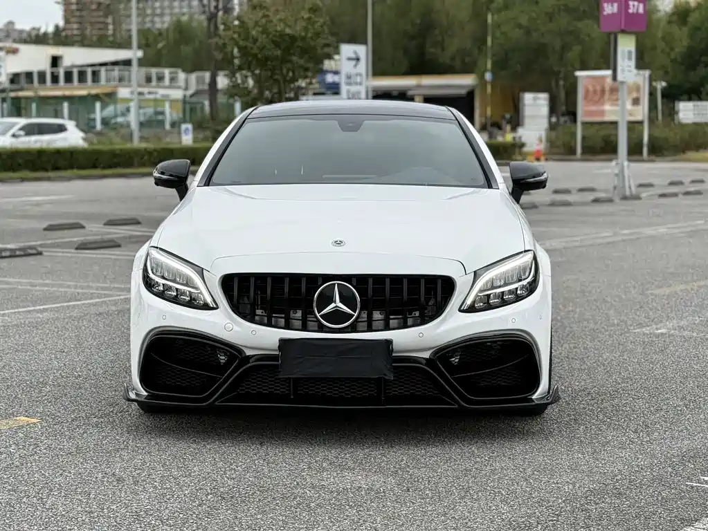 Mercedes-Benz C-Class (Import) — миниатюра 2