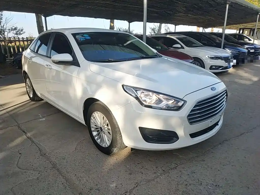 Ford Escort — миниатюра 4
