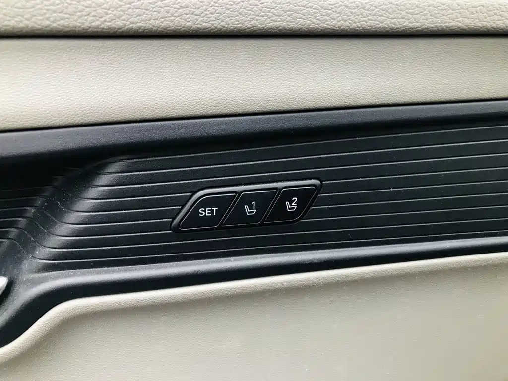 Hyundai Custo — миниатюра 20