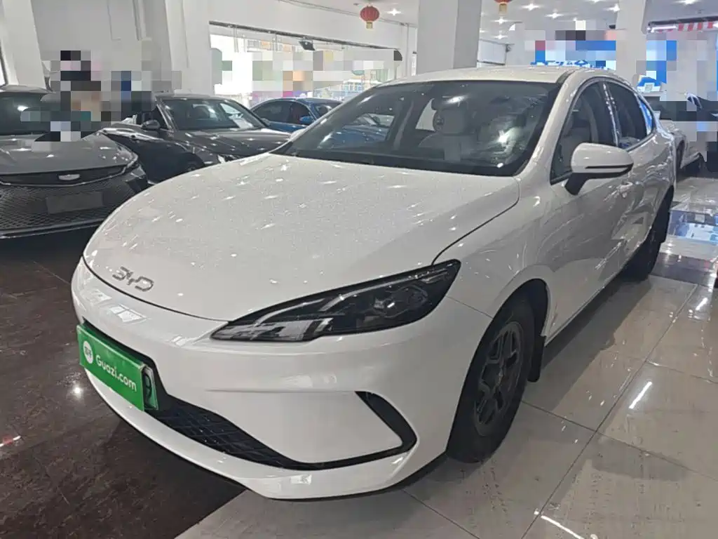 BYD Seal 05 DM-i — миниатюра 2