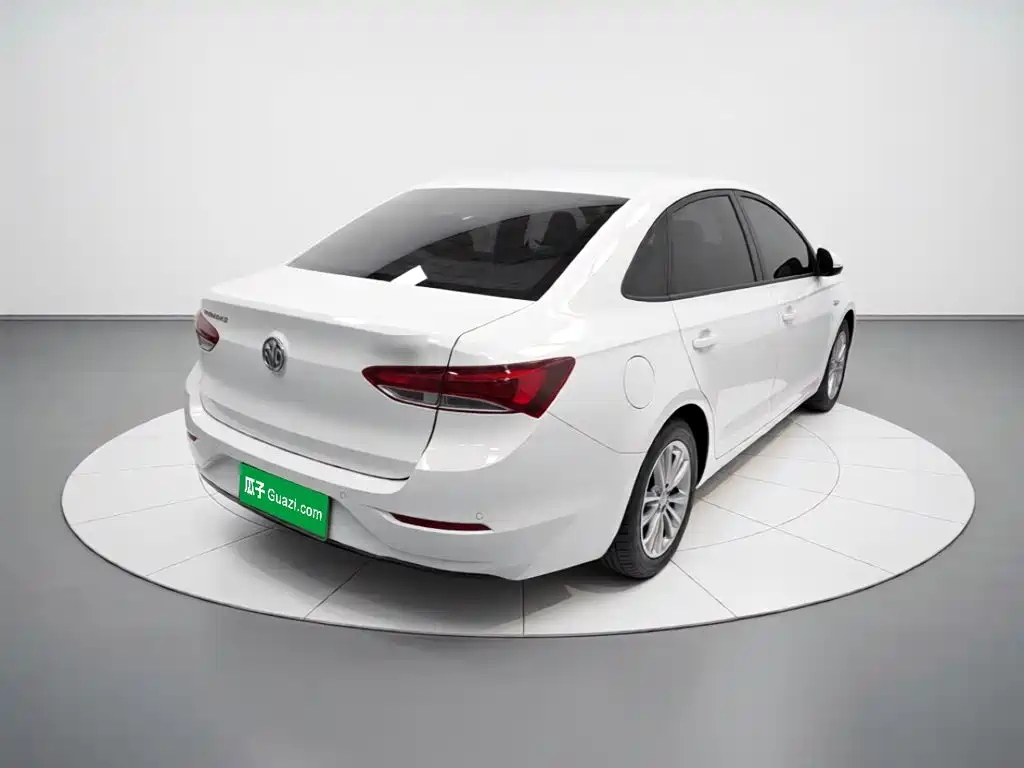 Buick Excelle — миниатюра 4
