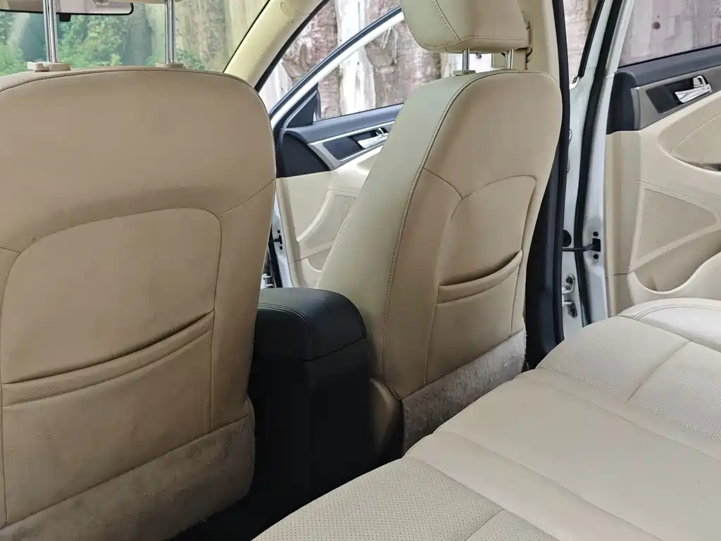 Changan Eado — миниатюра 5