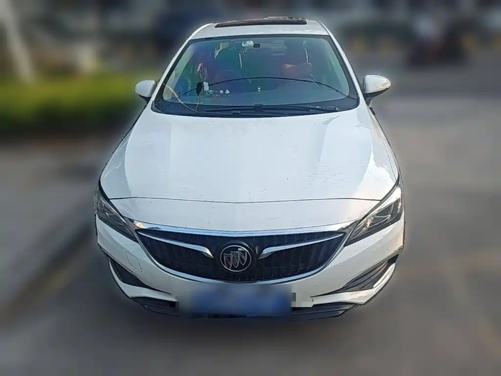 Buick Verano — миниатюра 5