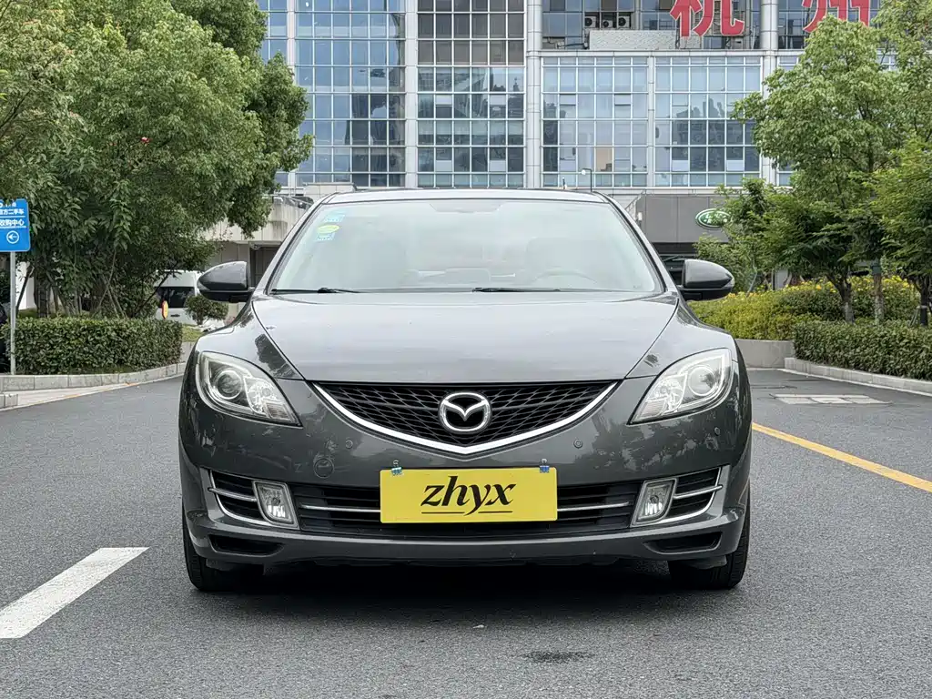 Mazda Ruiyi 2011 2.0L AT Elite