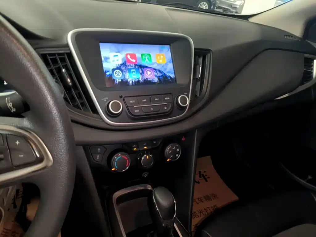 Chevrolet Cavalier — миниатюра 13
