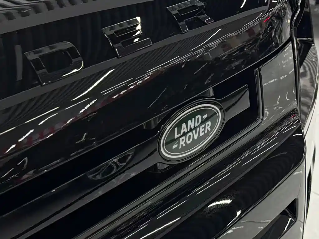 Land Rover Defender — миниатюра 16