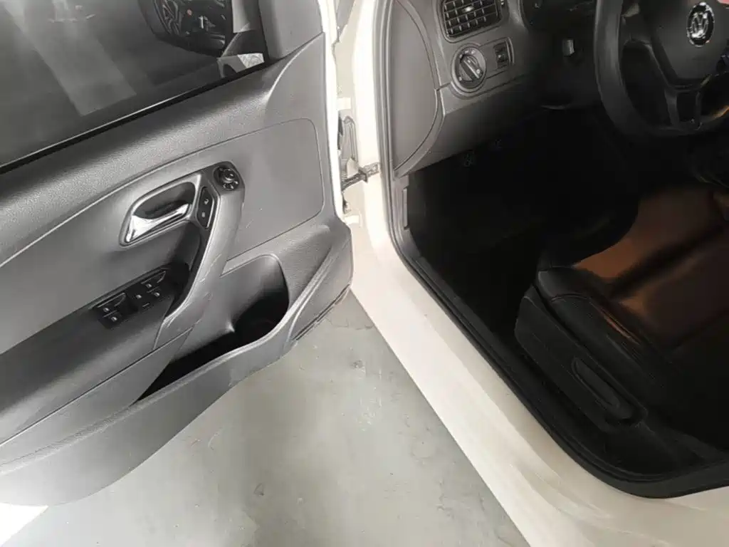 Volkswagen Polo — миниатюра 16
