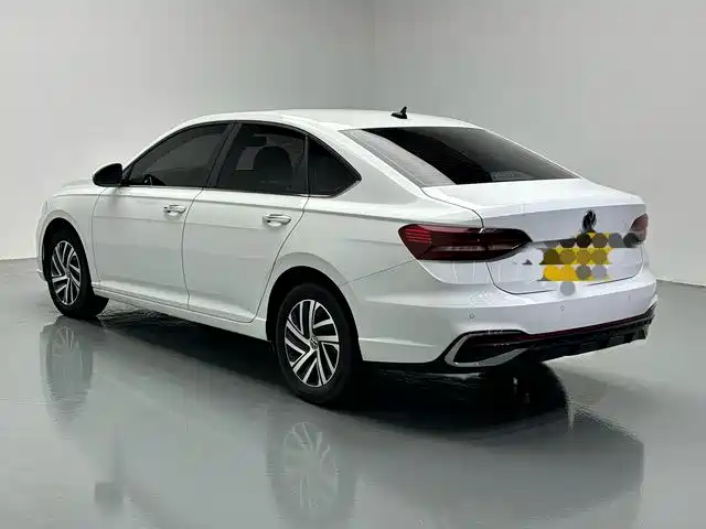 Volkswagen Lavida — миниатюра 11