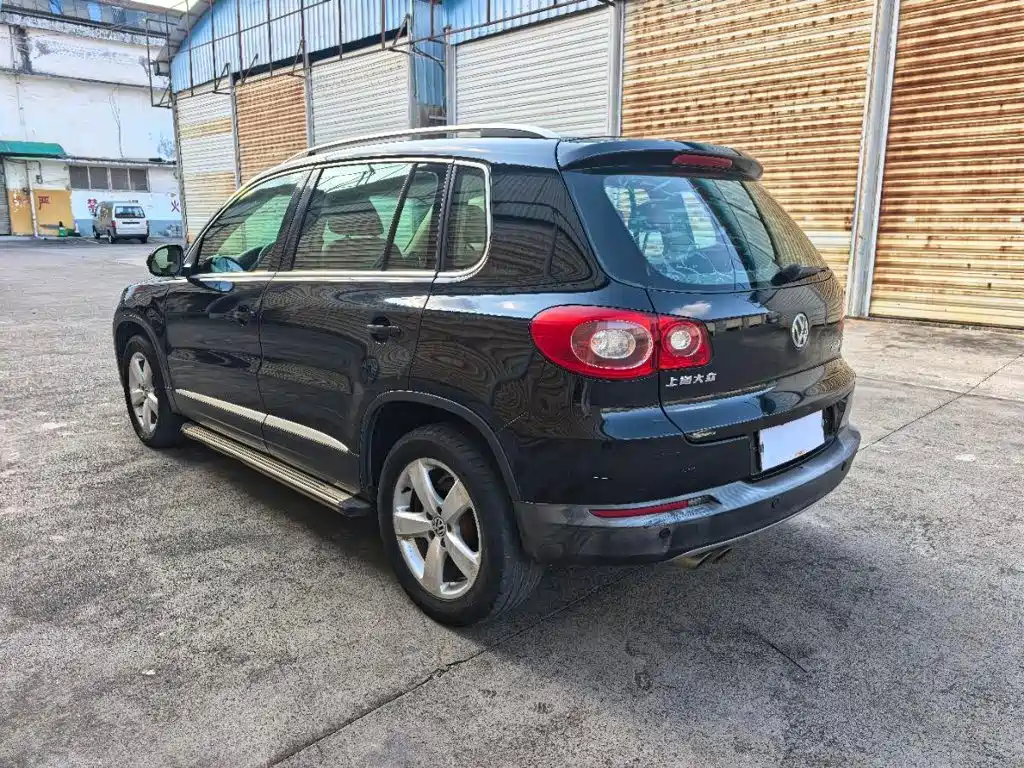 Volkswagen Tiguan — миниатюра 4