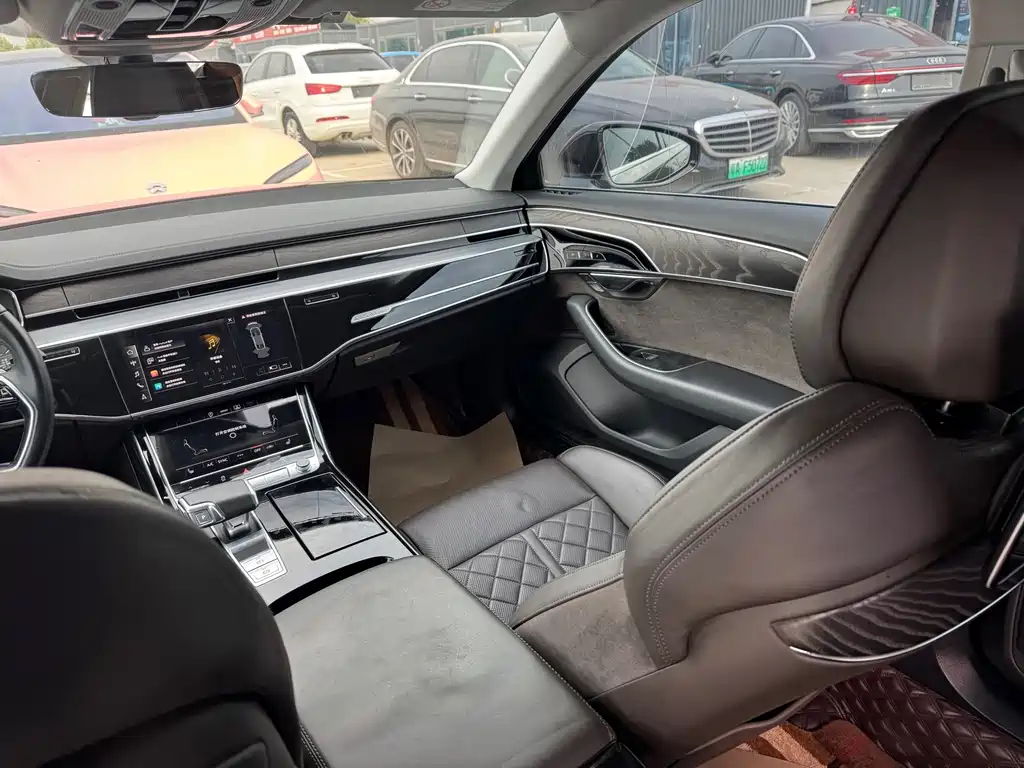 Audi A8 — миниатюра 17