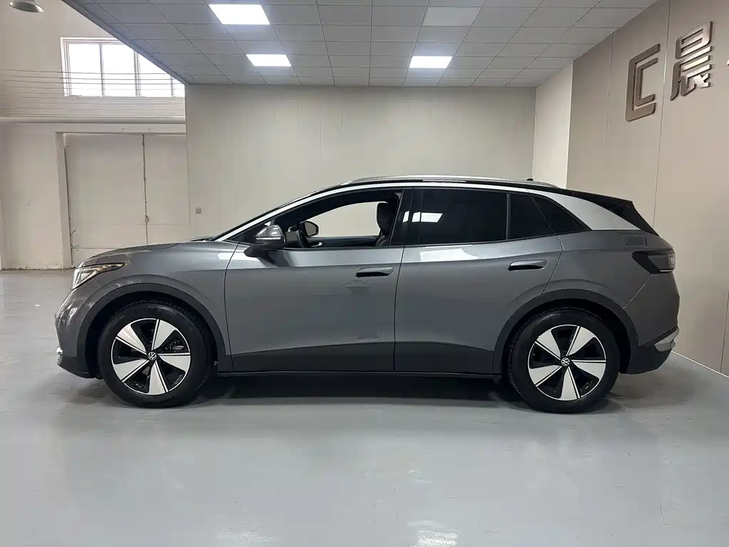 Volkswagen ID.4 X 2025 Smart