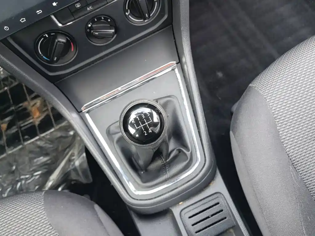 Volkswagen Bora — миниатюра 14