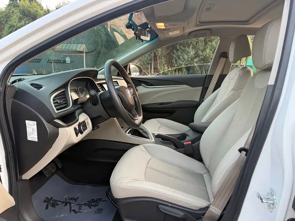 Buick Excelle — миниатюра 8