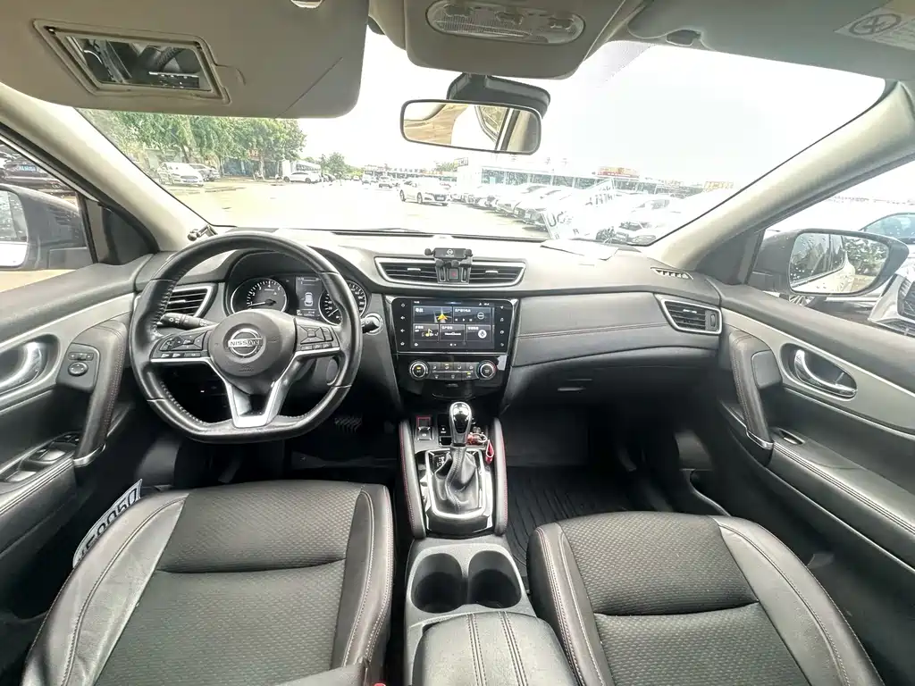 Nissan Qashqai — миниатюра 2