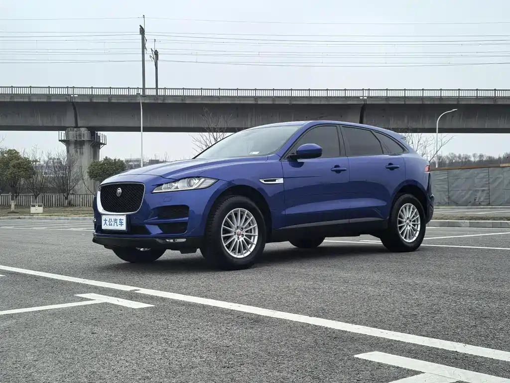 Jaguar F-PACE 2018