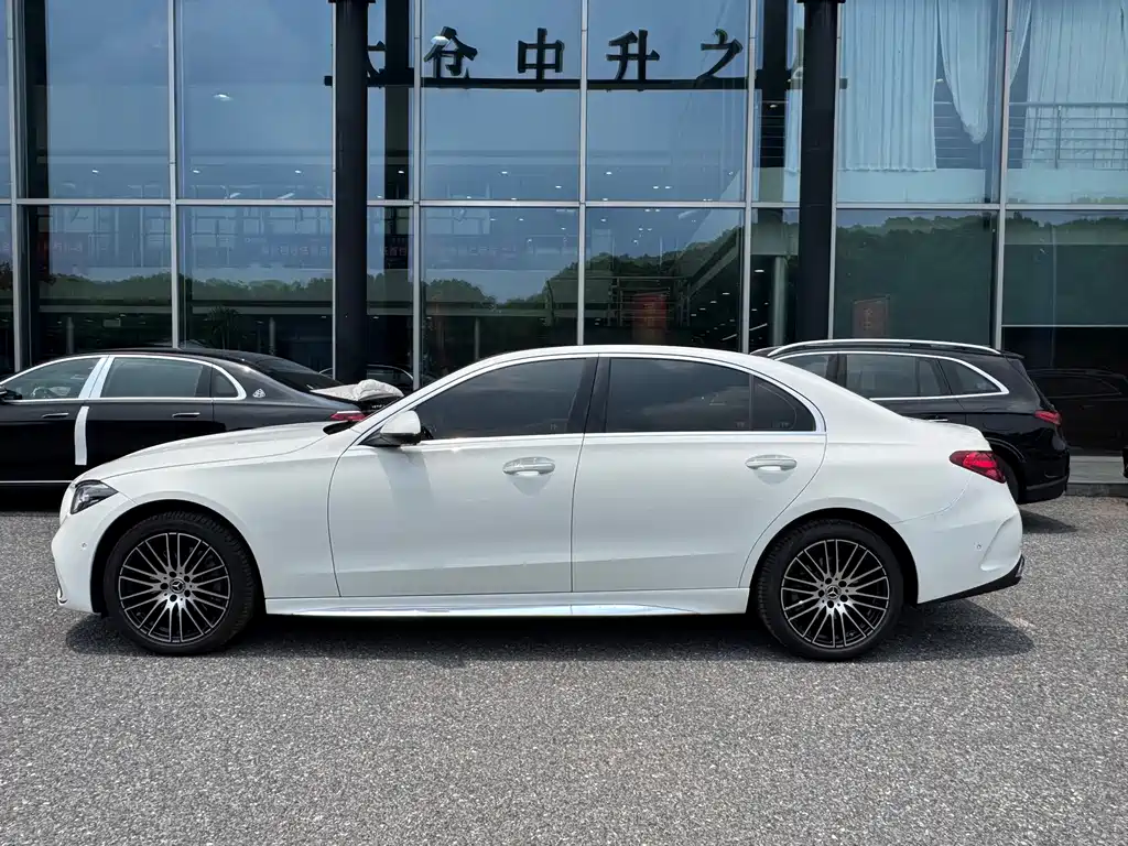 Mercedes-Benz C-Class C 2026 C 260 L Sport