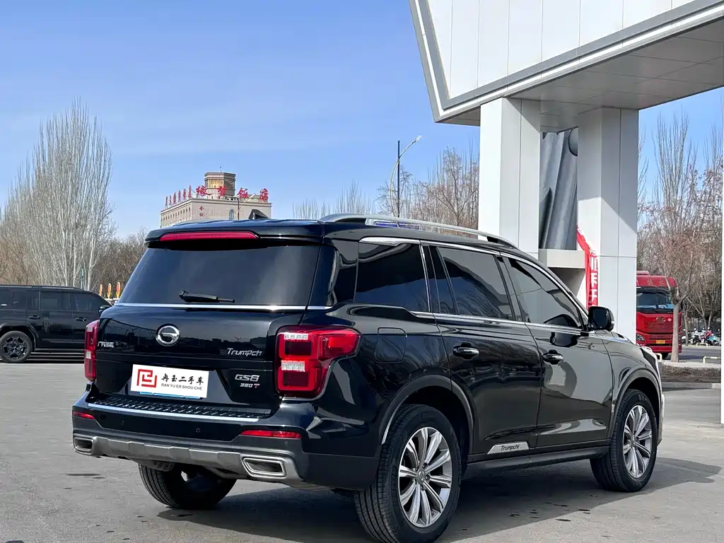 GAC TRUMPCHI GS8