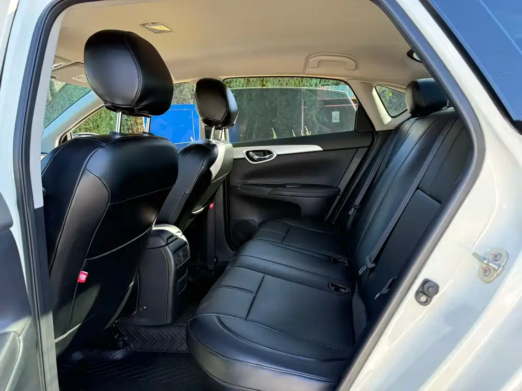 Nissan Sylphy — миниатюра 8