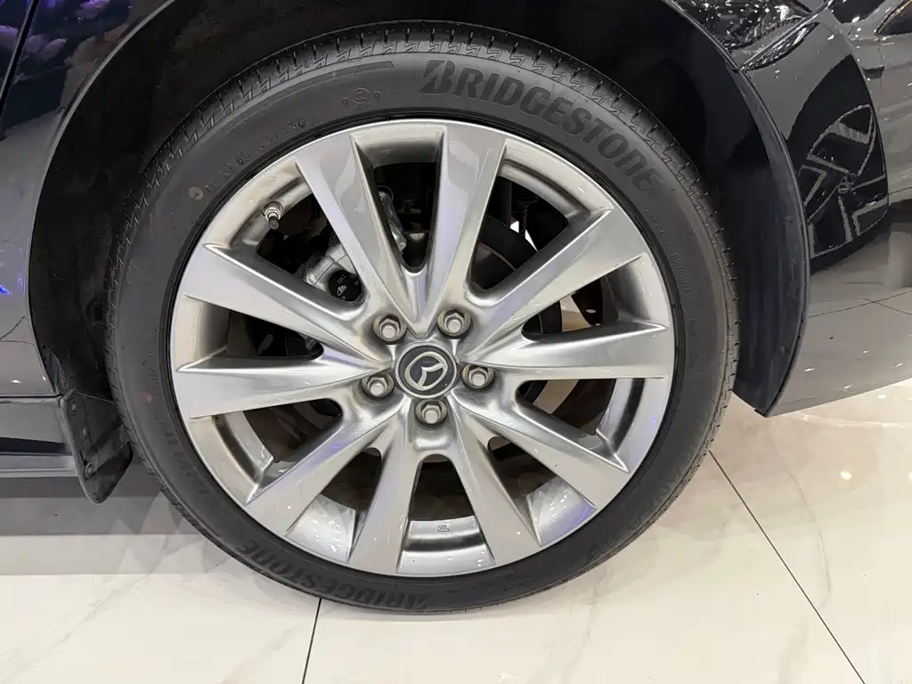 Mazda 3 Axela — миниатюра 19