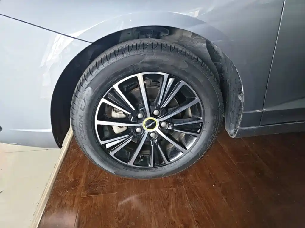 Roewe i5 — миниатюра 23