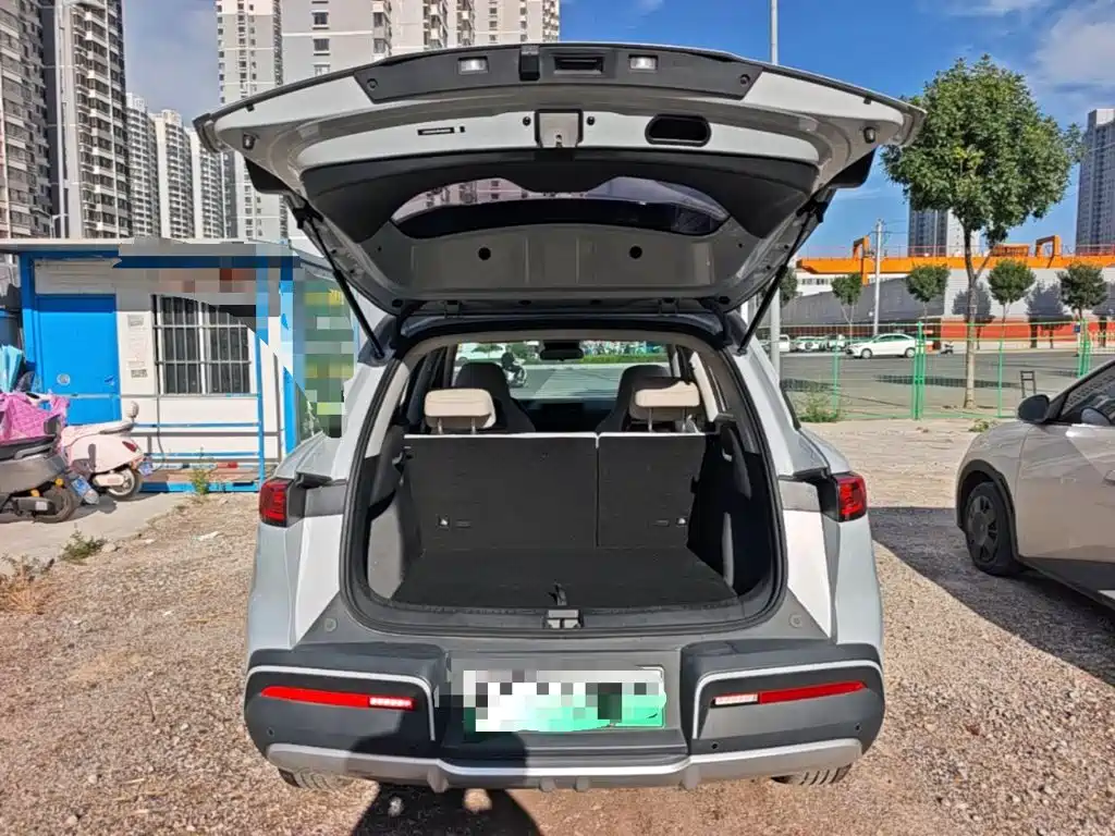 BYD Yuan UP — миниатюра 19
