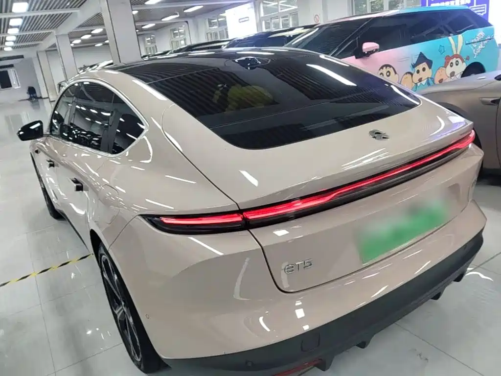 NIO ET5 — миниатюра 5