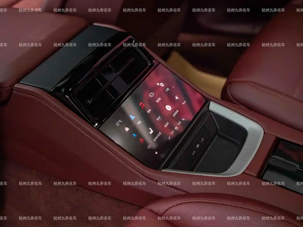 Porsche Panamera — миниатюра 21