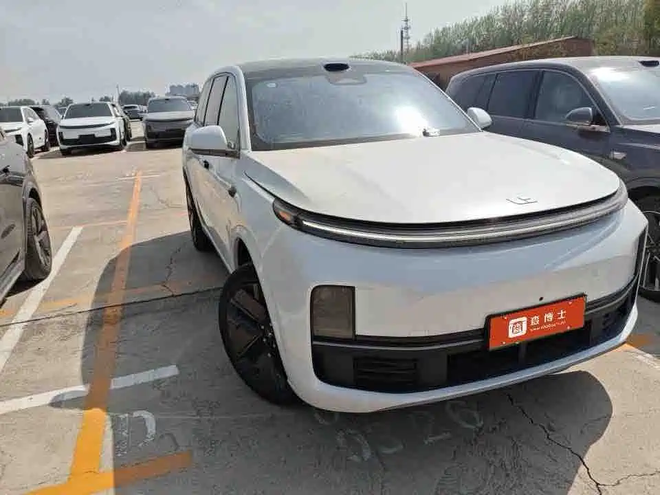 Li Auto Li L9 — миниатюра 2