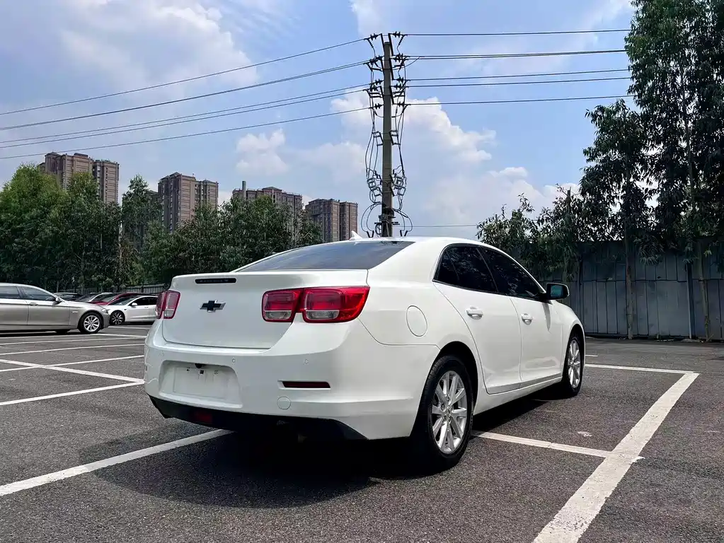 Chevrolet Malibu — миниатюра 4
