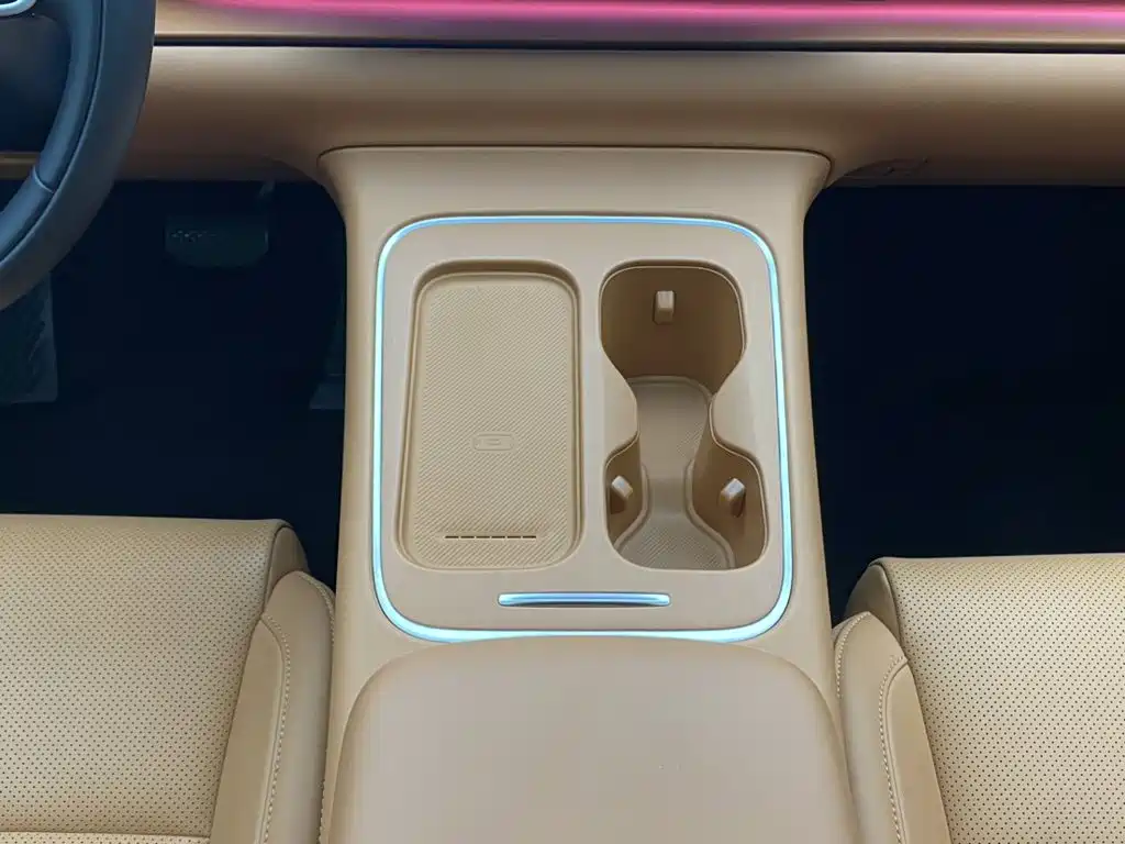 Leapmotor Leapmotor C10 — миниатюра 5