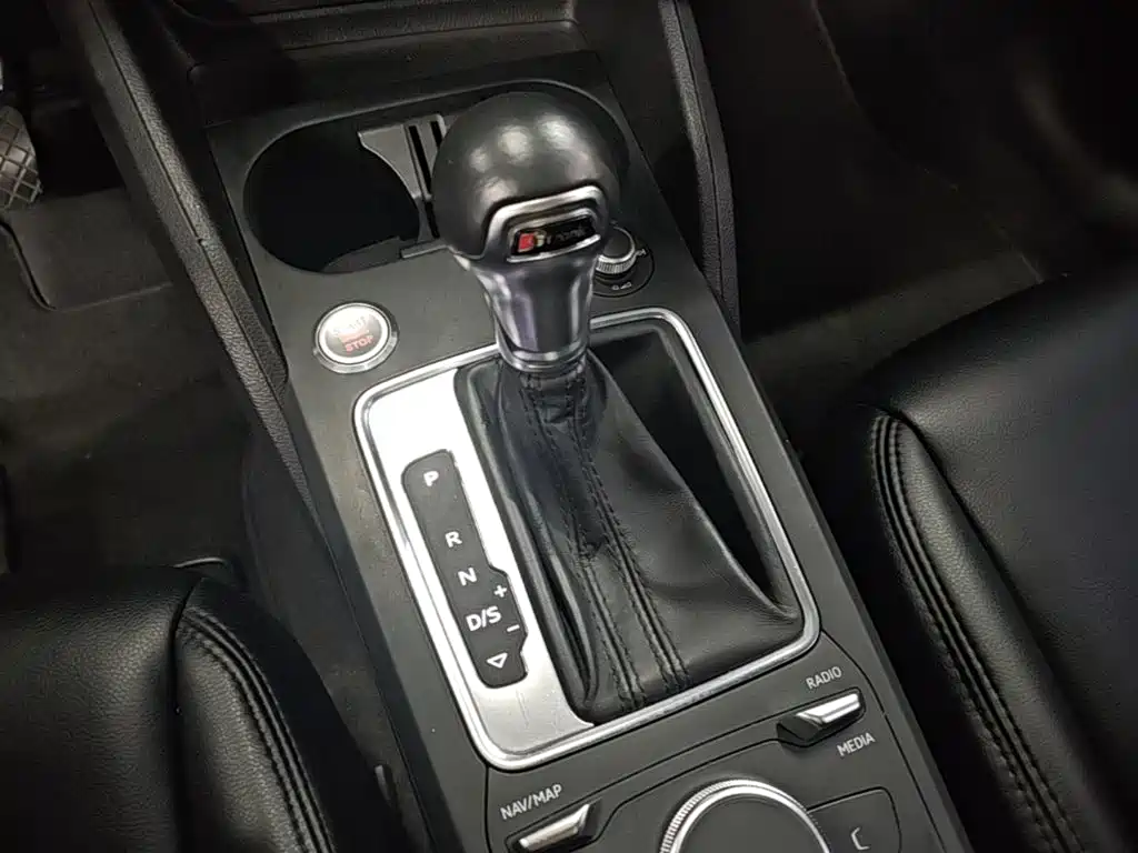 Audi Q2L — миниатюра 14
