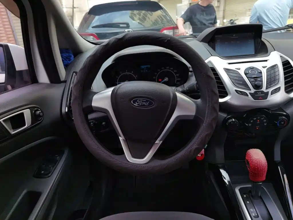 Ford Ecosport — миниатюра 7