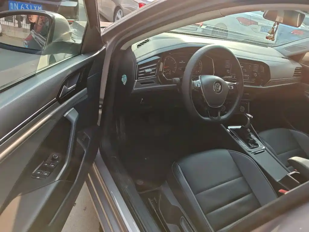 Volkswagen Sagitar — миниатюра 16