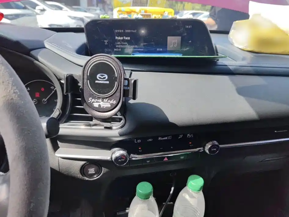 Mazda CX-30 — миниатюра 12