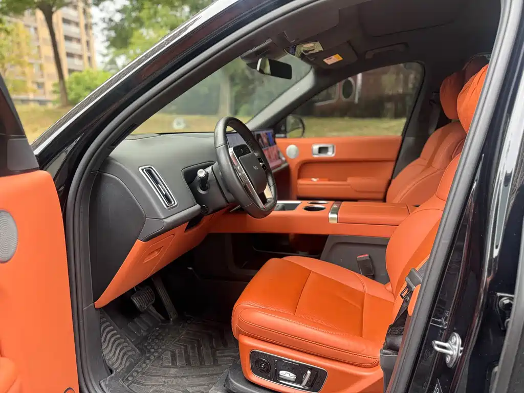 Li Auto Li L8 — миниатюра 10