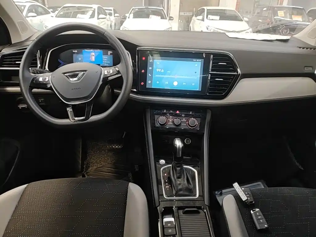 Jetta VS7 — миниатюра 10