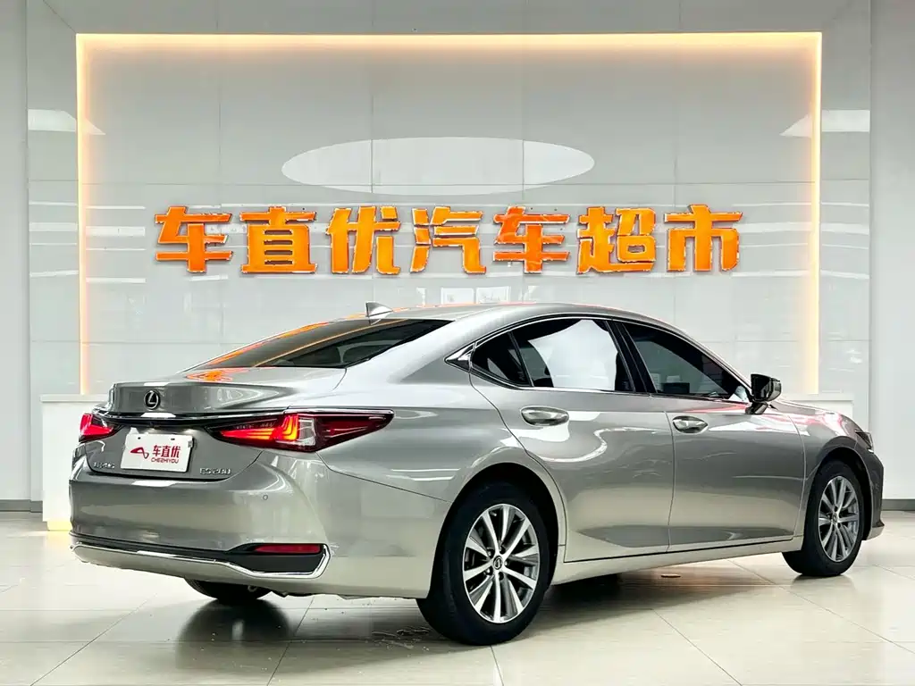 Lexus ES — фотографии объявления, Фото 6