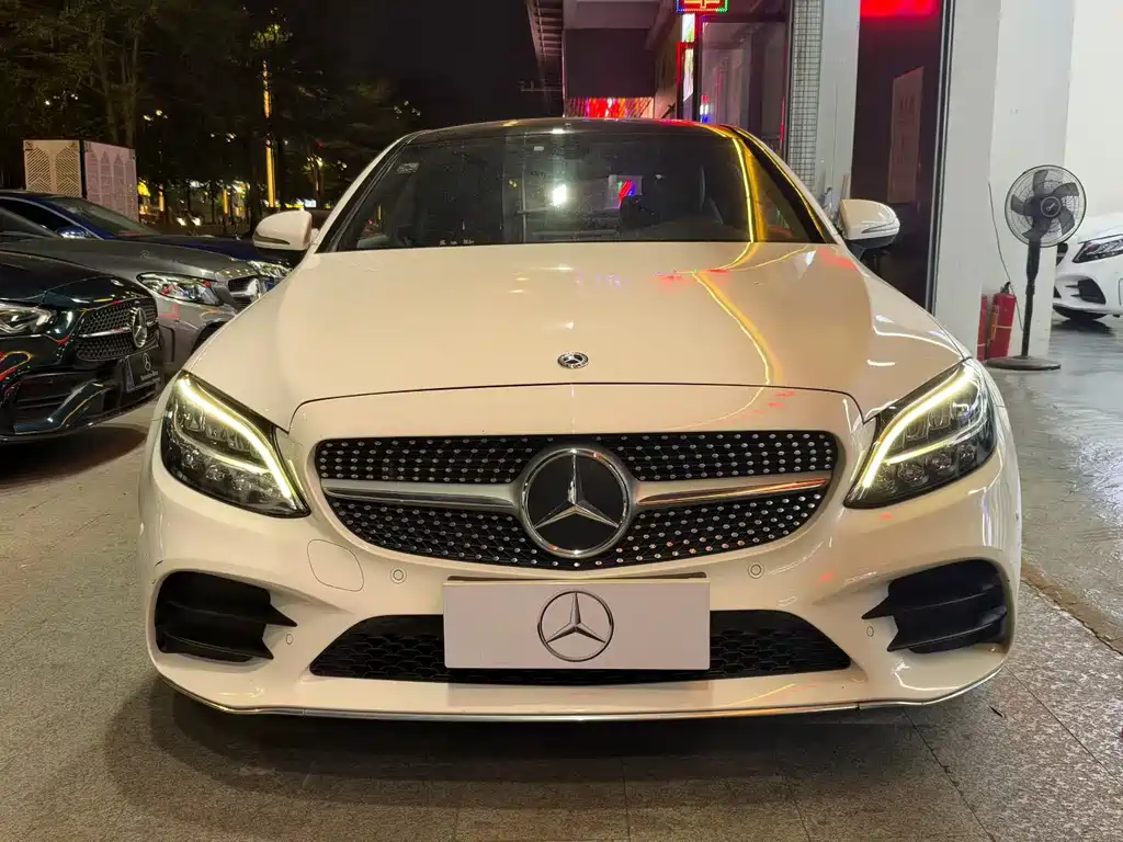 Mercedes-Benz C-Class (Import) — миниатюра 2