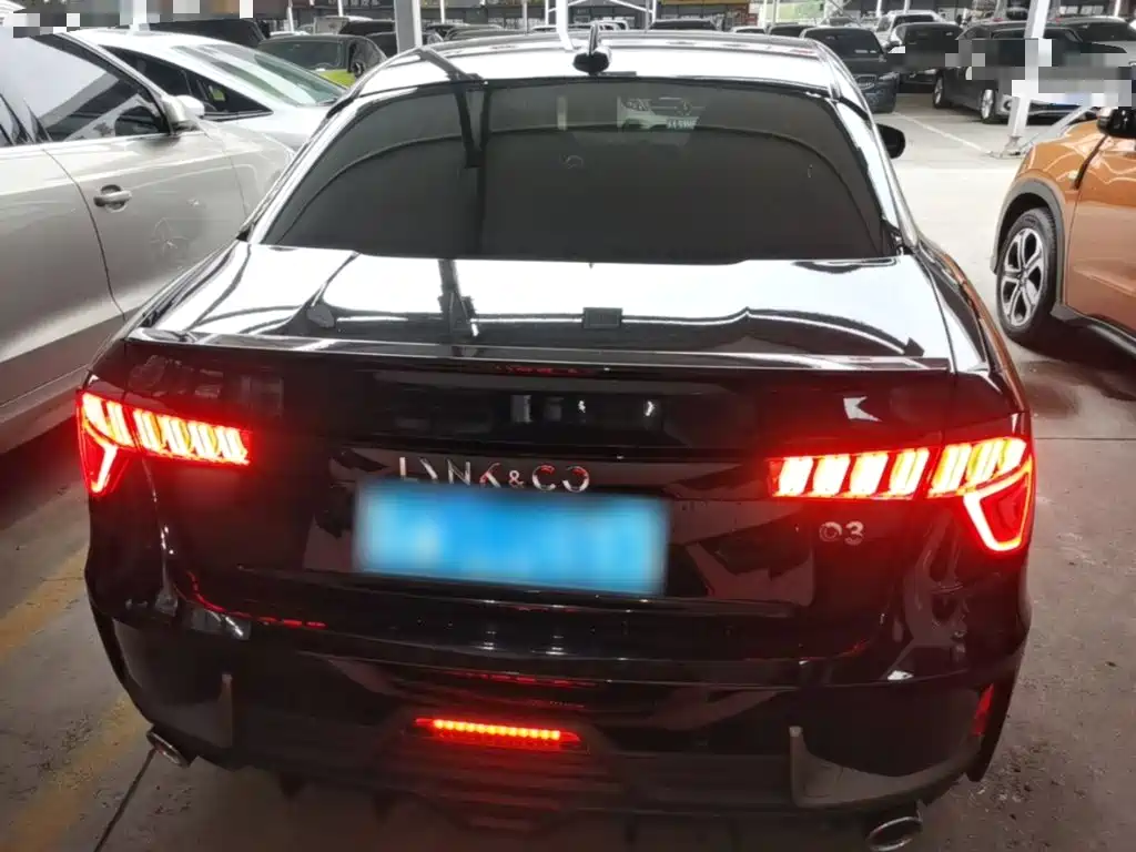 Lynk & Co 03 — миниатюра 6