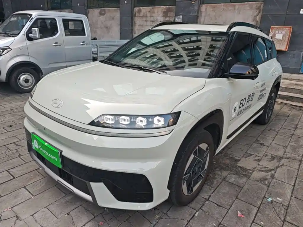 Hyundai EO 羿欧
