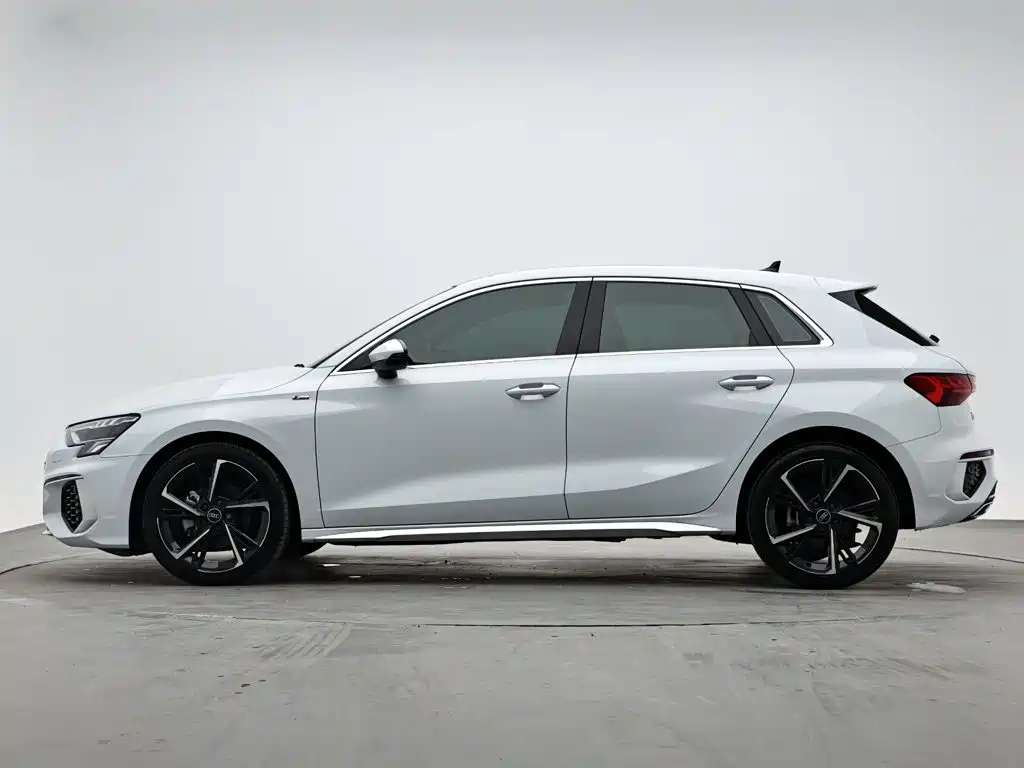 Audi A3 — миниатюра 6