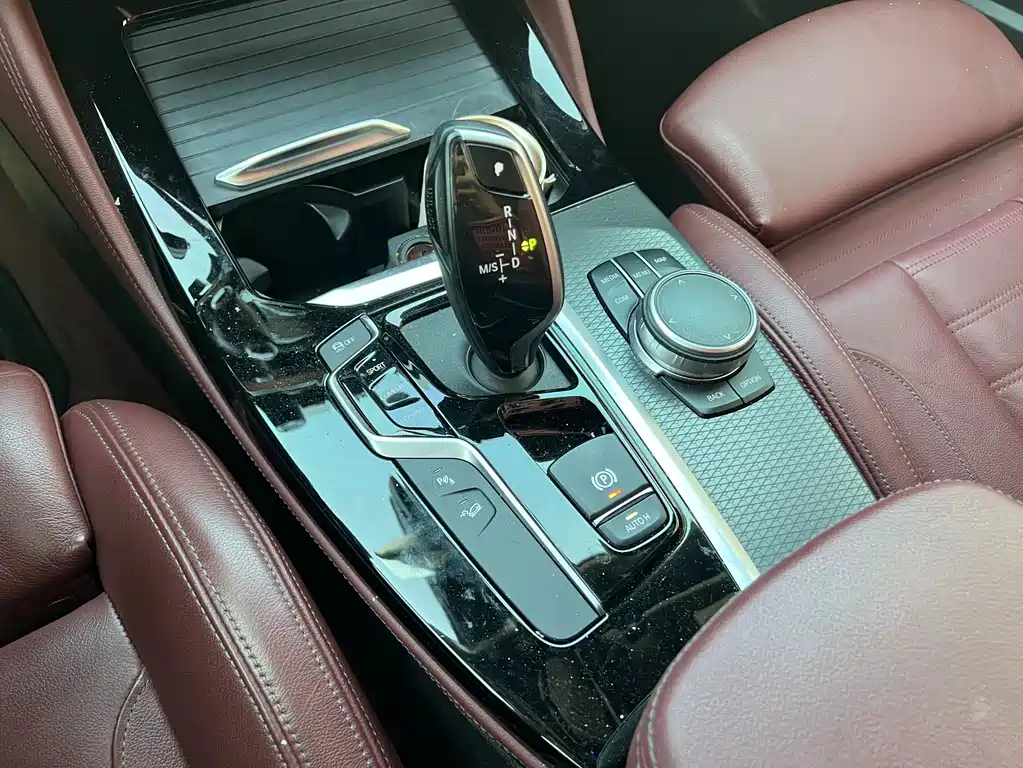 BMW X4 — миниатюра 12
