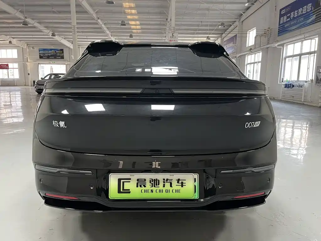 Zeekr 007GT — миниатюра 5