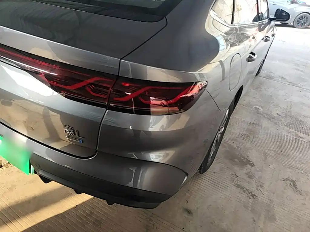 BYD Qin L — миниатюра 8