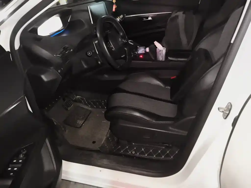Peugeot 5008 — миниатюра 8