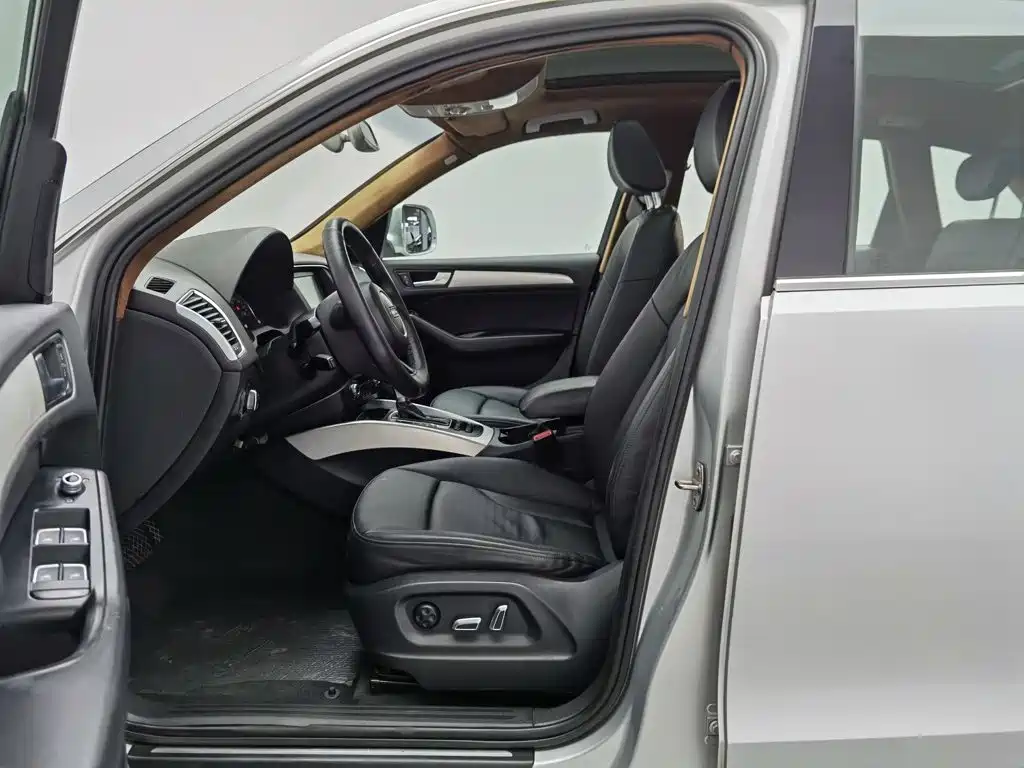 Audi Q5 — миниатюра 10
